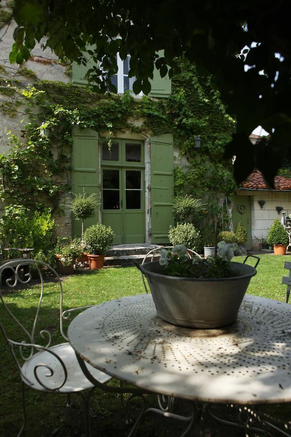 ブルデイユ L' Ambroisie Bed & Breakfast エクステリア 写真