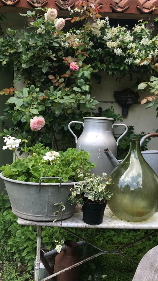 ブルデイユ L' Ambroisie Bed & Breakfast エクステリア 写真